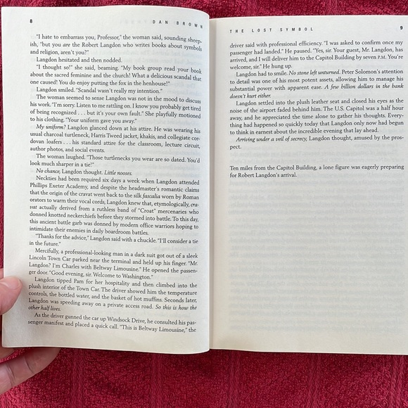 🌈2/$8 The Lost Symbol #3 in the Robert Langdon Series - Picture 12 of 12